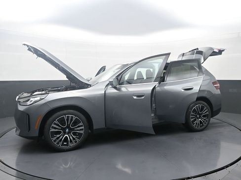 New 2026 BMW X3 xDrive30 w/ Premium Package image 42