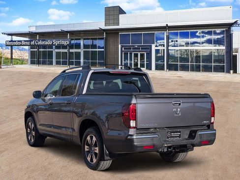 Used 2017 Honda Ridgeline RTL-T image 5