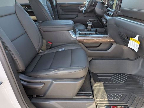 New 2026 Chevrolet Silverado 1500 RST w/ RST All Star Premium Package AWD/4WD image 39