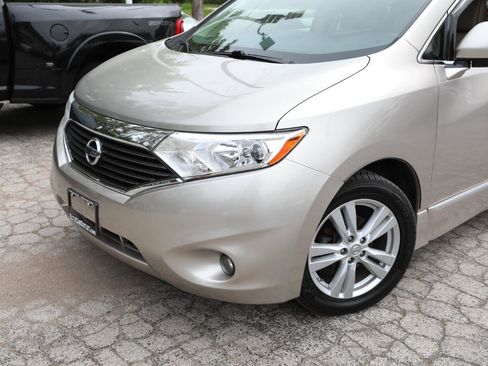 Used 2013 Nissan Quest SL FWD image 2