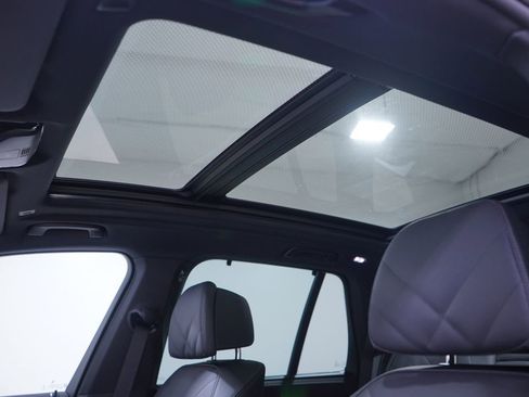 New 2026 BMW X5 M60i image 8