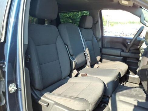 Used 2020 Chevrolet Silverado 1500 Custom Trail Boss w/ Custom Convenience Package AWD/4WD image 8