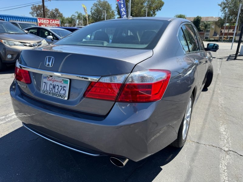 Used 2015 Honda Accord EX-L image 9
