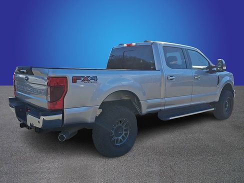 Used 2022 Ford F350 Lariat w/ Chrome Package image 4