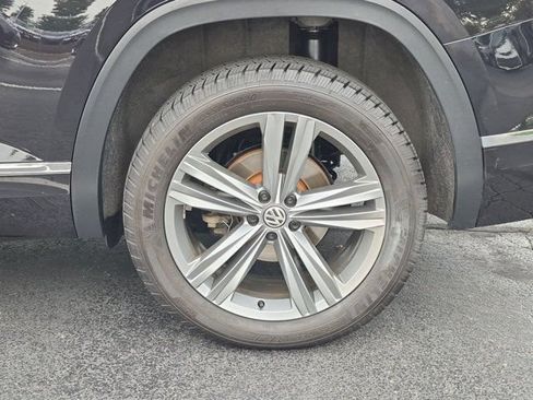 Used 2019 Volkswagen Atlas SEL R-Line AWD/4WD image 7