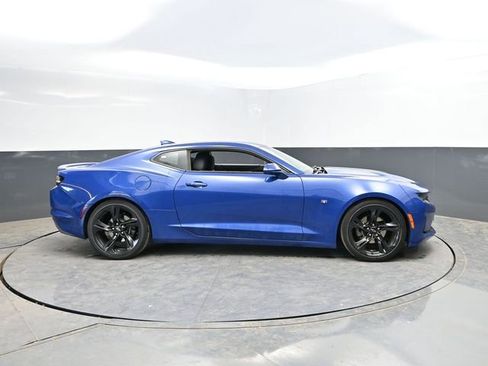 Used 2021 Chevrolet Camaro LT w/ RS Package RWD image 12