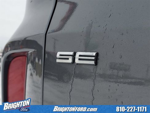 Used 2022 Ford Escape SE w/ Convenience Package image 5