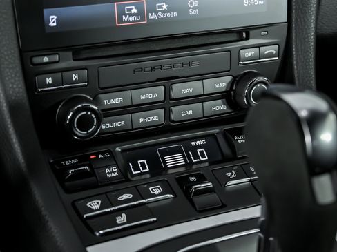 Used 2022 Porsche 718 Cayman GTS image 34