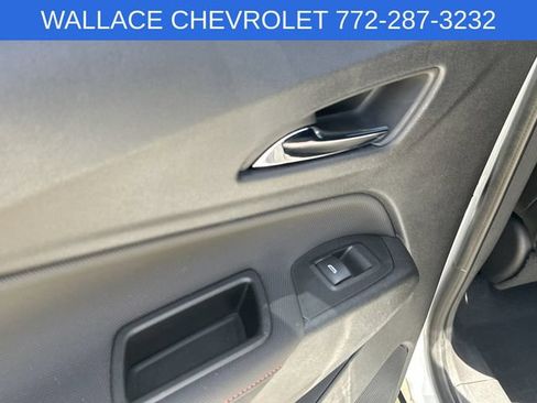 Used 2022 Chevrolet Equinox RS w/ RS Leather Package FWD image 14