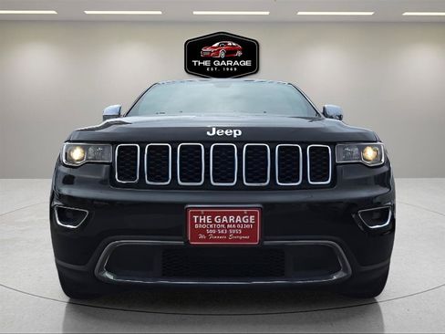 Used 2017 Jeep Grand Cherokee Limited AWD/4WD image 2