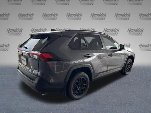 Used 2025 Toyota RAV4 XLE FWD image 9