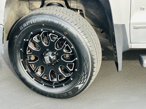 Used 2015 Chevrolet Silverado 1500 LTZ AWD/4WD image 5