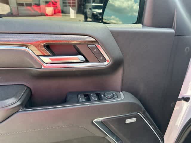 Used 2023 Chevrolet Silverado 1500 RST w/ Rally Edition AWD/4WD image 8