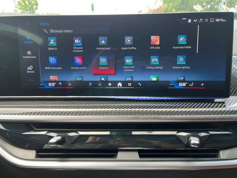 Used 2025 BMW X6 M60i AWD/4WD image 28
