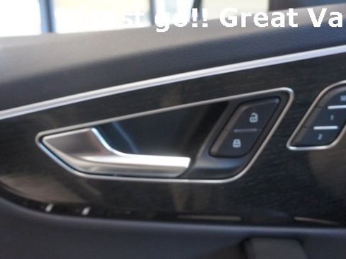 Used 2022 Audi Q7 3.0T Premium Plus w/ Premium Plus Package image 25