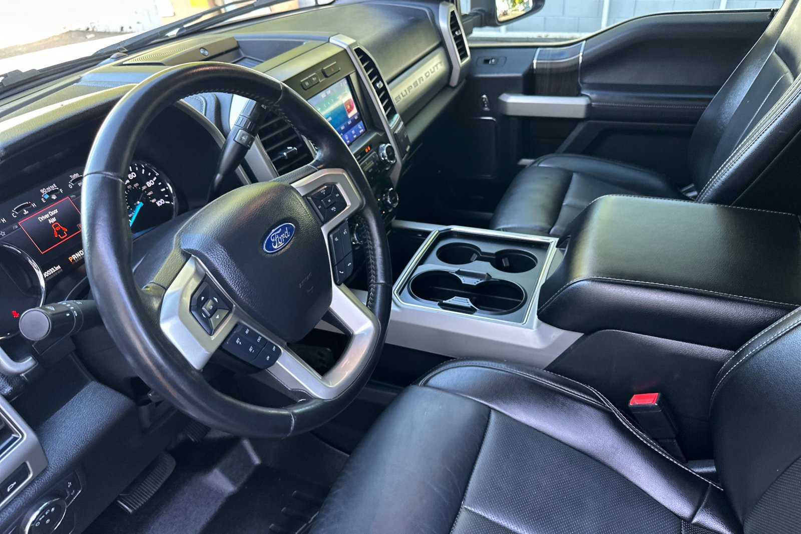 Used 2021 Ford F250 Lariat w/ Lariat Value Package AWD/4WD image 10