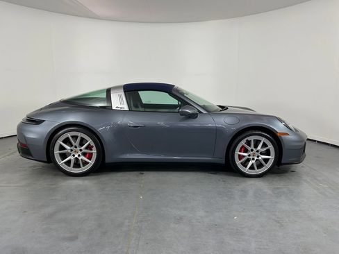 Used 2026 Porsche 911 Targa 4 GTS AWD/4WD image 8