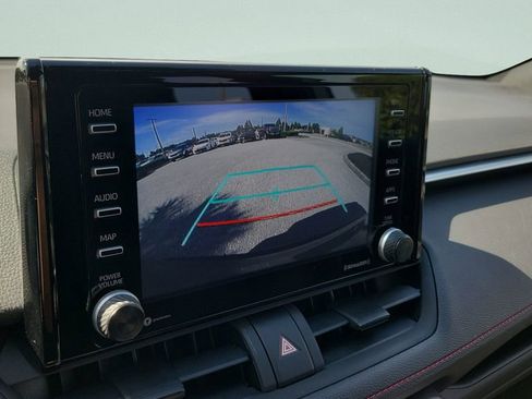 Certified 2022 Toyota RAV4 SE w/ Weather & Moonroof Package AWD/4WD image 17