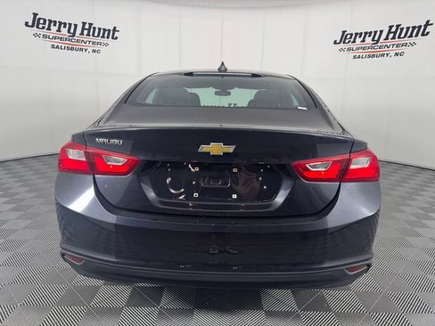 Used 2022 Chevrolet Malibu LS FWD image 8