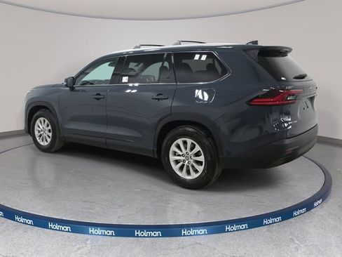 Certified 2025 Toyota Grand Highlander XLE image 7