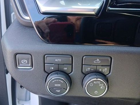 New 2026 Chevrolet Silverado 1500 LT image 13