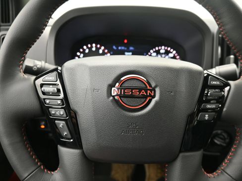 New 2026 Nissan Frontier PRO-4X w/ Pro-4x Convenience Package AWD/4WD image 14