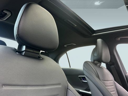 New 2026 Mercedes-Benz C 43 AMG 4MATIC Sedan image 15