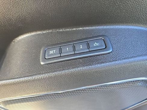 Used 2017 Chevrolet Tahoe LT image 16