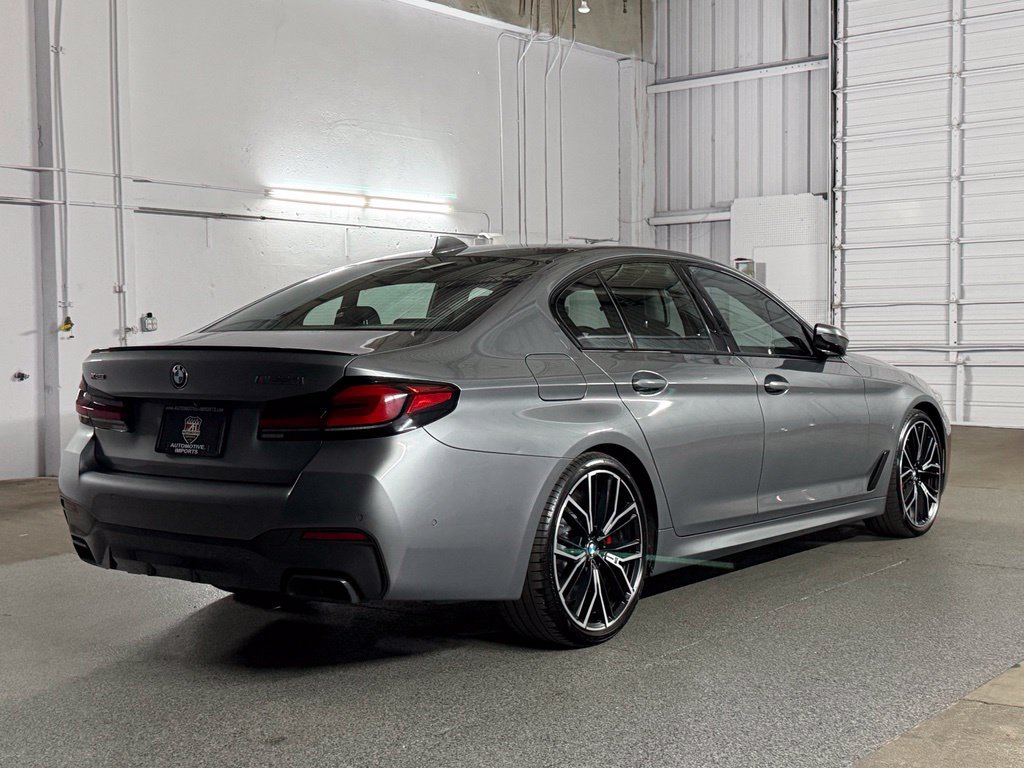 Used 2023 BMW M550i xDrive w/ Executive Package AWD/4WD image 9
