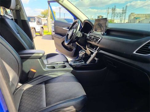 Used 2021 Kia Seltos SX w/ SX Sunroof Package image 16