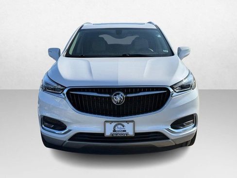 Used 2021 Buick Enclave Essence w/ Sound and Sites Package image 9