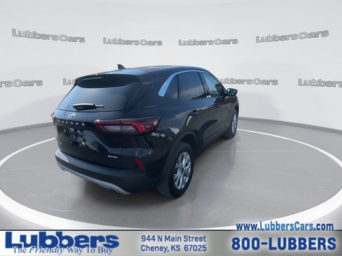 Used 2024 Ford Escape Active AWD/4WD image 8