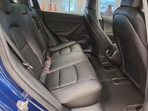 Used 2021 Tesla Model 3 Standard Range Plus RWD image 14