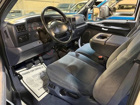 Used 2001 Ford F250 XLT AWD/4WD image 25