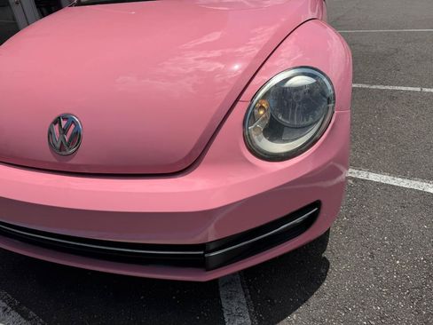Used 2014 Volkswagen Beetle 2.5 FWD image 6
