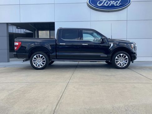 Used 2023 Ford F150 Limited image 3