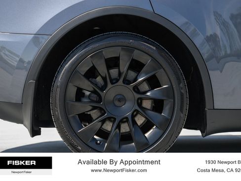 Used 2021 Tesla Model Y Long Range AWD/4WD image 6
