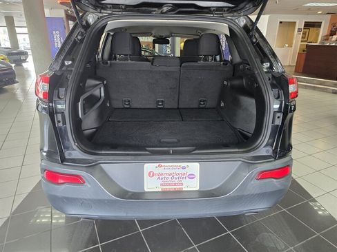 Used 2014 Jeep Cherokee Latitude AWD/4WD image 28