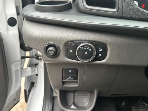Used 2025 Ford Transit 250 Low Roof w/ Exterior Upgrade Package RWD image 30