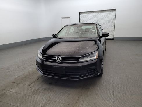Used 2017 Volkswagen Jetta SE FWD image 15