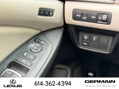 Used 2018 Honda Accord Touring image 18