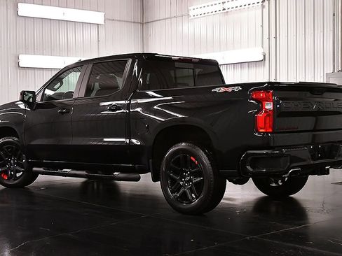 Used 2023 Chevrolet Silverado 1500 RST w/ Redline Edition image 5