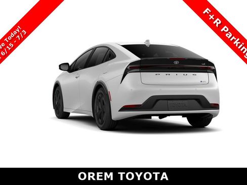 New 2026 Toyota Prius LE FWD image 7