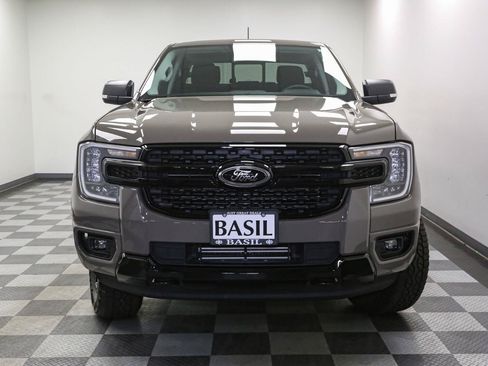 Used 2025 Ford Ranger XLT w/ Equipment Group 301A High AWD/4WD image 3