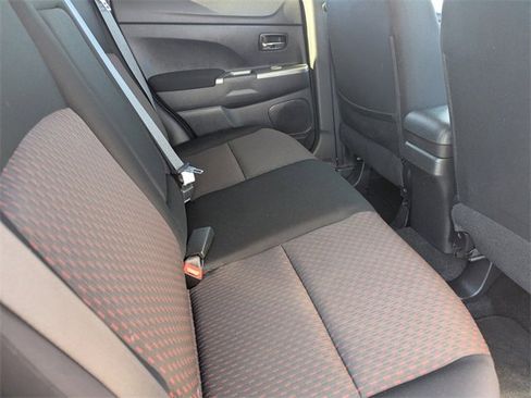 Used 2019 Mitsubishi Outlander Sport ES image 13