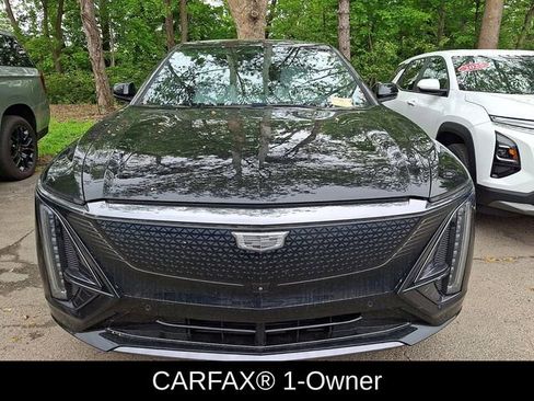 Certified 2024 Cadillac Lyriq Sport w/ LPO, Floor Liner Package AWD/4WD image 2