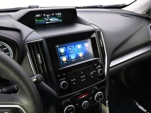 Used 2021 Subaru Forester Premium image 27