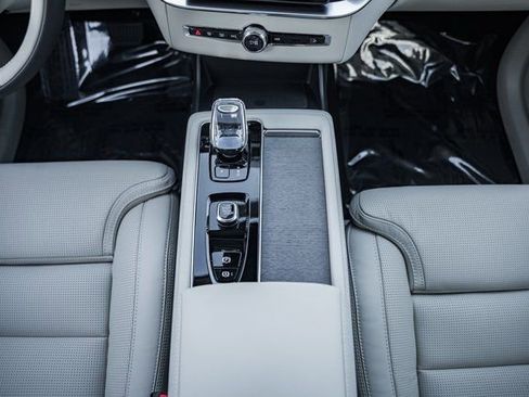 New 2026 Volvo XC90 B6 Ultra w/ Protection Package Premier image 25