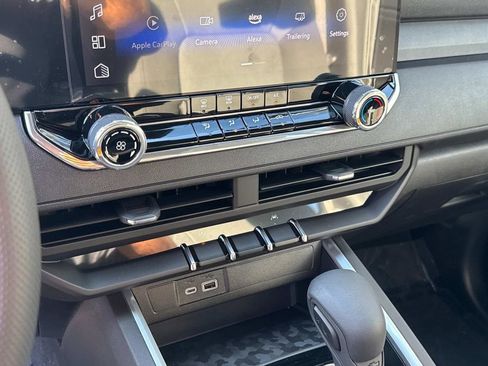 New 2025 Chevrolet Colorado W/T image 22