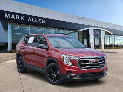 Used 2024 GMC Terrain AT4 w/ Tech Package AWD/4WD image 1